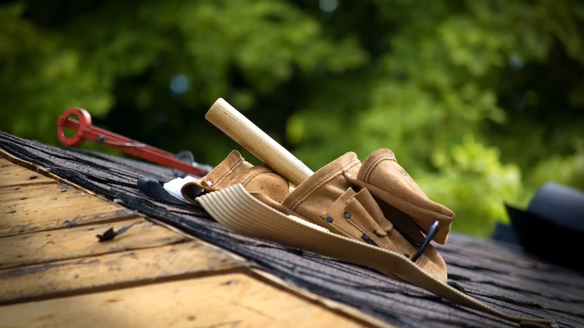 Comment réaliser des travaux d’isolation de toiture ?