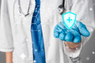 Complémentaire santé à Paris : quelles garanties sont essentielles ?