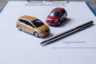 Vente de véhicule à l’état : que faire en cas de vice caché après la transaction ?